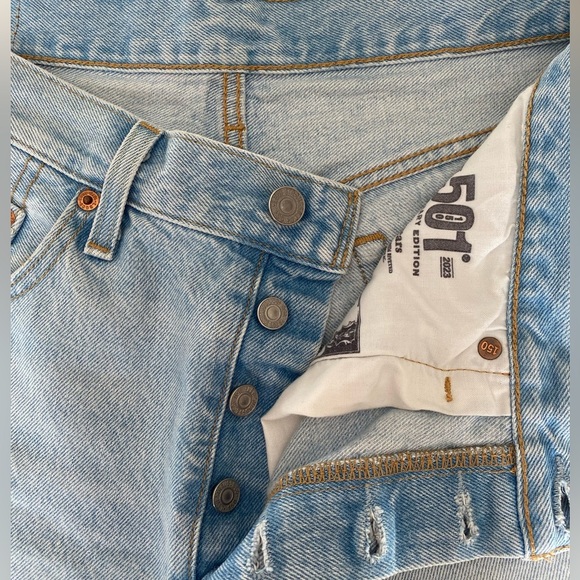 Levi’s 501 Anniversary 150 Edition Size 30 - Picture 6 of 14